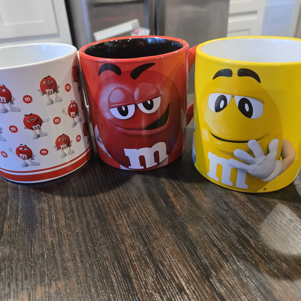 M&M's Character Mug Set - Red, Yellow, and Multicolor